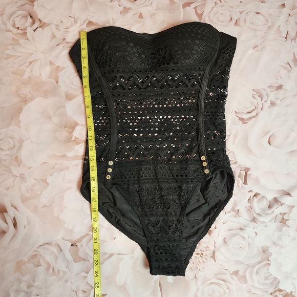 Large Simplicity Bathing Suit - Picture 8 of 10